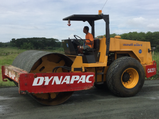 ขายรถบด Dynapac ca251 มีเล่มทะเบียนพร้อม