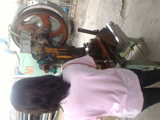 เครื่องปั๊มข้อเสื้อ ขนาด 7 ตัน พร้อมมอเตอร์ต้นกำลัง ติดมาด้วย