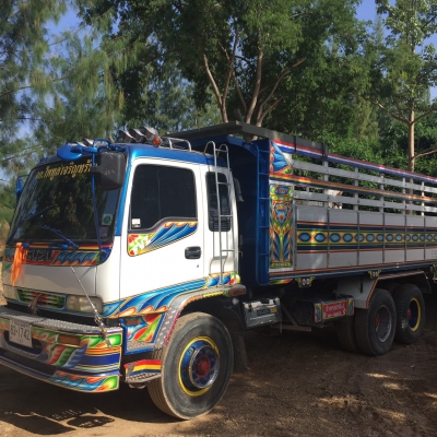 ขายสิบล้อ isuzu