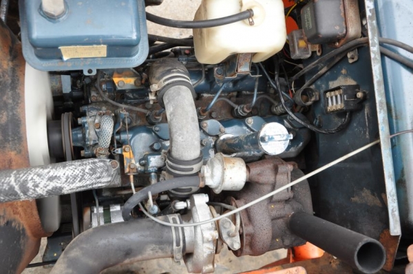 ขายรถไถKUBOTA L4202DT superturbo 4WD พร้อมตัวตักหน้า สภาพสวยเดิมญี่ปุ่นไม่เคยใช้ในไทย 115,000เท่านั้น!!