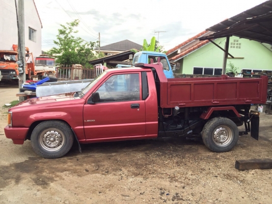 ขายรถดั๊มพ์กระบะ Mitsubishi L200 4D56 ทะเบียนภาษีเต็มพร้อมโอนแจ้งเปลี่ยนเป็นดั้มพ์เรียบร้อยช่วงล่างดี เครื่องดีสีสวยรถพร้อมใช้งาน สนใจติดต่อ 0903235895
