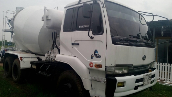 "1,480,000"ขายสิบล้อนิสัน320แรงรถห้างปี48โม่7คิวรถพร้อมใช้