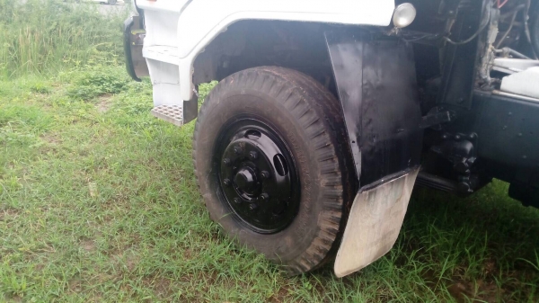 "1,480,000"ขายสิบล้อนิสัน320แรงรถห้างปี48โม่7คิวรถพร้อมใช้