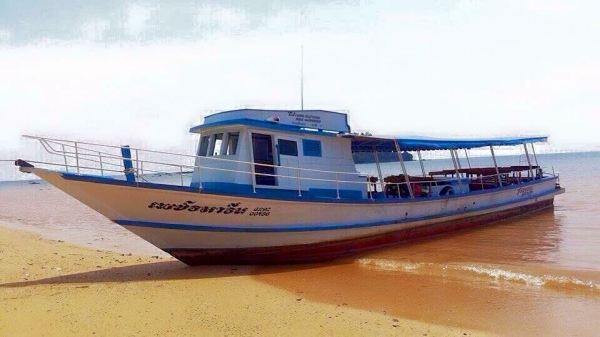 ขายเรือทัวส์ 40 ที่นั่ง