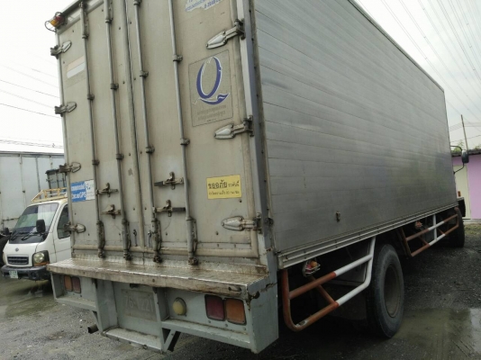 หกล้อ อีซูชุ ร็อค FTR11NY175ช่วงยาว 6.70ม (บรรทุกตู้เย็น) สภาพดีสวยบางเดิมพร้อมใช้งาน ทะเบียนพร้อมโอน