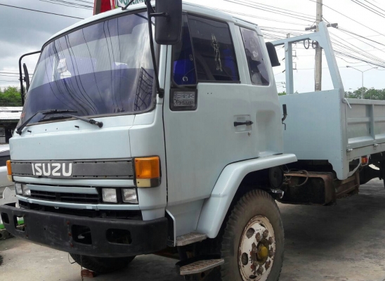 หกล้อ อีซูชุ ร็อค FTR32M195ช่วงยาว7.20ม สภาพดีสวยพร้อมใช้ รถห้างแท้ ทะเบียนพร้อมโอน หกล้อ อีซูชุ ร็อค FTR32M195ช่วงยาว7.20ม สภาพดีสวยพร้อมใช้ รถห้างแท้ ทะเบียนพร้อมโอน