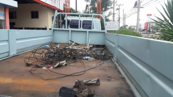 หกล้อ อีซูชุ ร็อค FTR32M195ช่วงยาว7.20ม สภาพดีสวยพร้อมใช้ รถห้างแท้ ทะเบียนพร้อมโอน หกล้อ อีซูชุ ร็อค FTR32M195ช่วงยาว7.20ม สภาพดีสวยพร้อมใช้ รถห้างแท้ ทะเบียนพร้อมโอน