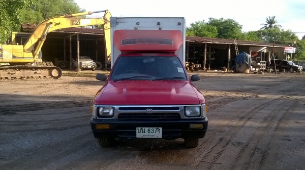 โตโยต้า ไมตี้เอ็กซ์ ปี 1992 ตู้แห้ง 75,000 บ. ใช้งานได้