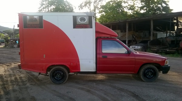 โตโยต้า ไมตี้เอ็กซ์ ปี 1992 ตู้แห้ง 75,000 บ. ใช้งานได้