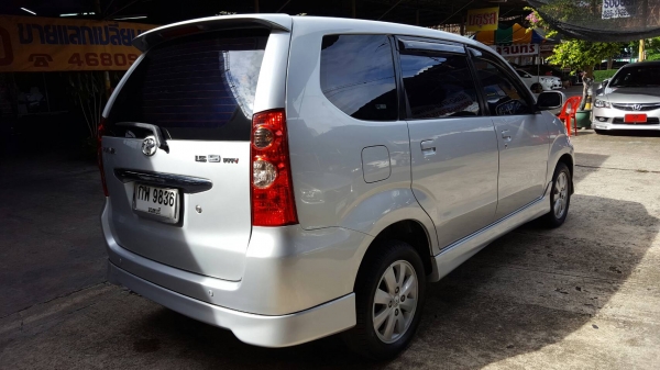 TOYOTA AVANZA, 1.5 S ปี09AT