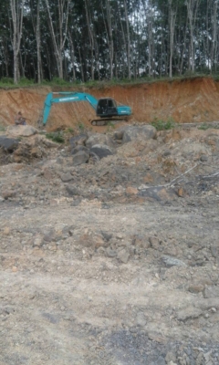 ขายรถแบคโฮ KOBELCO SK200-/// เอกสารเล่มทะเบียน ระบบไฟเต็ม ราคา 800000