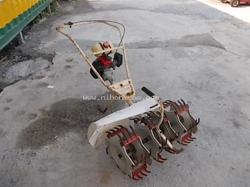 เครื่องกำจัดวัชพืชในร่องข้าว  MARUYAMA   MKC-304  รหัสสินค้า : 80803120   www.nihonmono.com