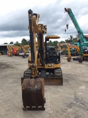 ต้องการขายรถขุดดิน