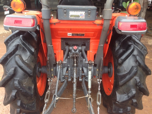 ขาย L3608 สวยๆเดิมๆทั้งคัน 4WD พร้มใบดันหน้าตราช้าง และ ผาน4