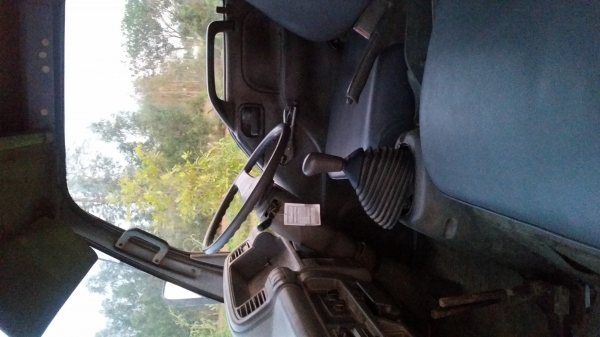 ขายรถ6ล้อดั้ม isuzu npr 120แรง แท้ห้าง เครื่องดี คัชซีสวย สนใจ099-2489947