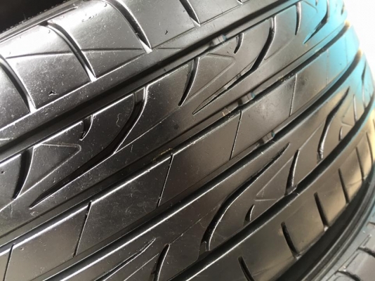 ขายยาง DUNLOP LM704 205-45-17 ปี13 ดอกเต็ม ไม่มีปะ ไม่กินข้าง ชุดละ 4,000 บาท