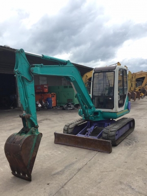 ขายรถขุดดิน นำเข้าจากญีปุ่น