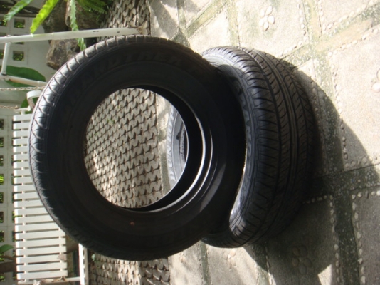 ยาง 265/65R17 2เส้นสภาพใหม่วิ่งน้อย