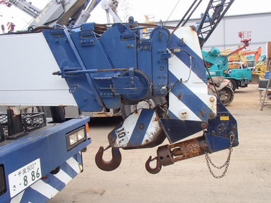 ขายเครน TR100M-1