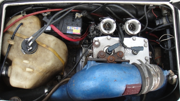 Yamaha ปากเป็ด เครื่องดีมาก คาบูคู่ ฝา ท่อ เฟลทรีว่า ไห้ไป2ลำ(ลำแดงมีแต่บอดี้กับปั้ม ใบ) พร้อมเทลเลอ 083-635-6333 สุราษฎร์ ส่งทุกจังหวัด