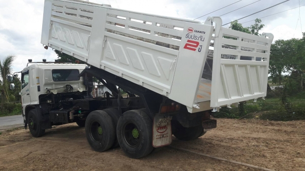 ขายครับ 251 ปี 53 ดั้มสามมิตรสวยๆ (แยกหัวคัชซีก็ขายครับ)