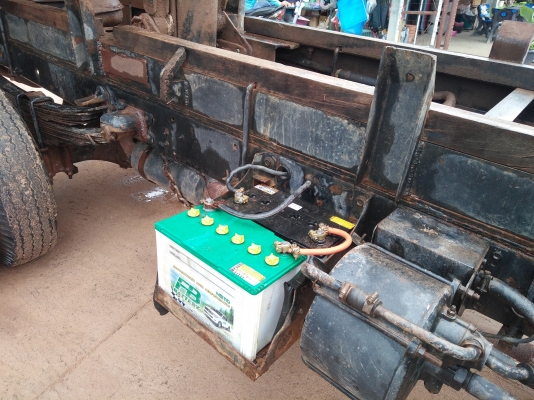 ขายรถ6ล้อดั้มFB112เครื่อง117ดีมีสโลกลางด้วยพร้อมใช่