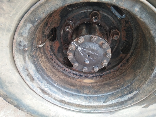 ขายรถ6ล้อดั้มFB112เครื่อง117ดีมีสโลกลางด้วยพร้อมใช่