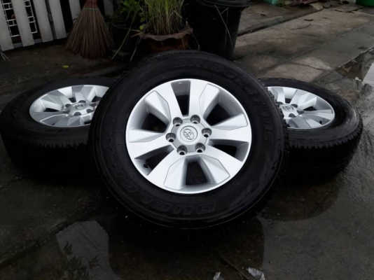 ล้อrevo ถอดป้ายแดงปี16 ชุดล่ะ24500