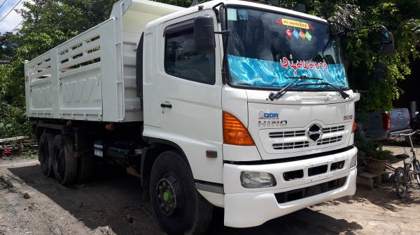 ขายครับfm8j 251 ปี 53 ดั้ม..พร้อมระบบพ่วง รถสวยขั้นเทพ แยกหัวแคชซีได้นะครับ