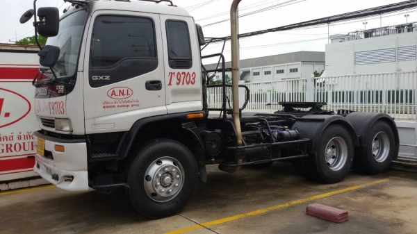 หัวลาก อีชูชุ 270 แรง  ปี 40 (รถน้ำมัน ) สภาพพร้อมใช้งาน  ราคา  900,000 บาท