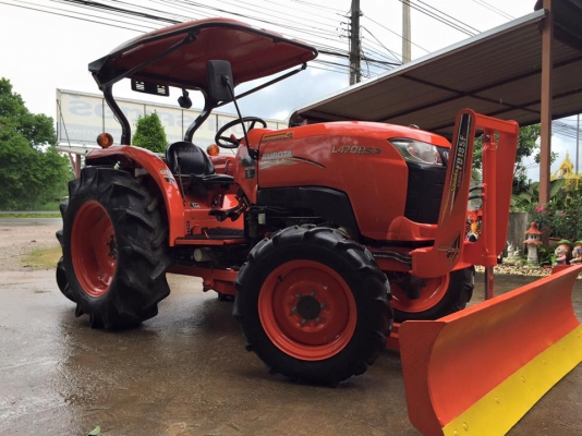 ขายรถไถ Kubota L4708SP (4WD) พร้อมใบมีดและผานพรวนCMTรถไร่ ใช้งานน้อย900ชั่วโมง สวยๆ พร้อมใช้งาน