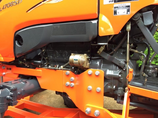 ขายรถไถ Kubota L4708SP (4WD) พร้อมใบมีดและผานพรวนCMTรถไร่ ใช้งานน้อย900ชั่วโมง สวยๆ พร้อมใช้งาน