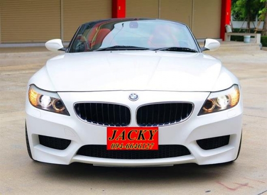 BMW Z4 SDRIVE23I 2.5  สีขาว ปี 2012