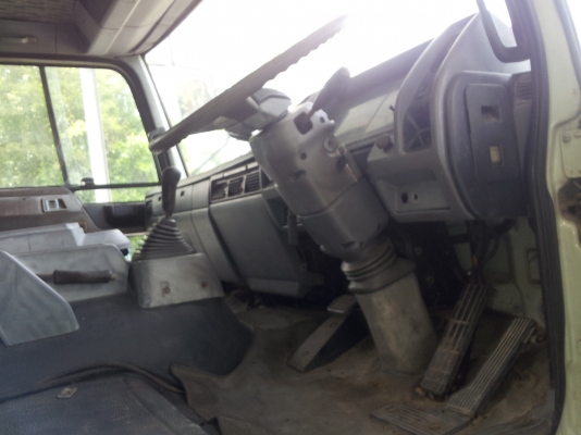 ขาย Hino 6 ล้อ ขายทั้งคันหรือเฉพาะหัวแชสซี แล้วแต่คุย