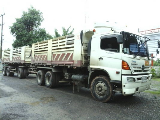 Hino mega  ซีรี่500 พ่วงแม่-ลูก ดั้มสามเพลา