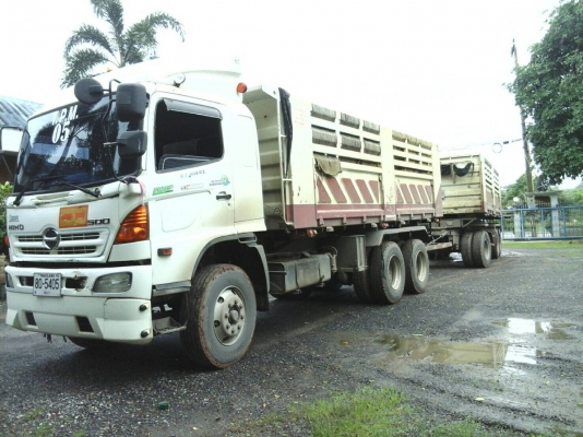 Hino mega  ซีรี่500 พ่วงแม่-ลูก ดั้มสามเพลา