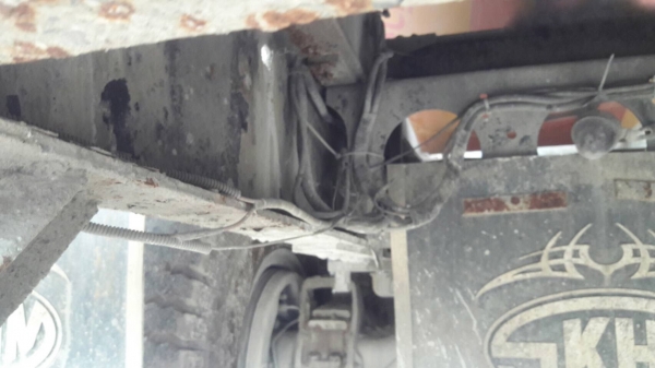 รถนิสสัน  10  ล้อ UD โม่ปูน CW510 / 295 แรงม้า. ปี 54. , ( รถประกอบ. )      สนใจติดต่อ  081 - 6079515