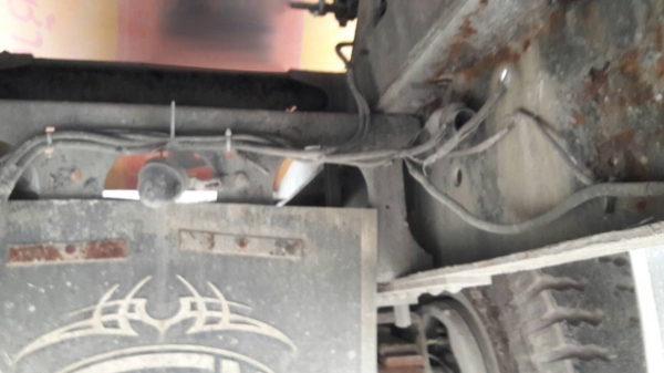 รถนิสสัน  10  ล้อ UD โม่ปูน CW510 / 295 แรงม้า. ปี 54. , ( รถประกอบ. )      สนใจติดต่อ  081 - 6079515