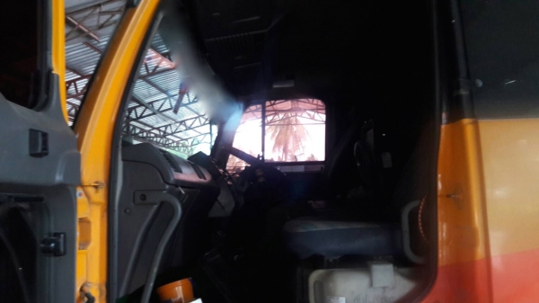 รถนิสสัน  10  ล้อ UD โม่ปูน CW510 / 295 แรงม้า. ปี 54. , ( รถประกอบ. )      สนใจติดต่อ  081 - 6079515