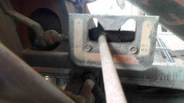 รถนิสสัน  10  ล้อ UD โม่ปูน CW510 / 295 แรงม้า. ปี 54. , ( รถประกอบ. )      สนใจติดต่อ  081 - 6079515