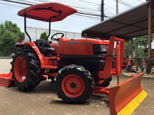 ขายรถไถKubota L3408 (4WD) พร้อมใบมีดหน้า และเครื่องตัดหญ้าLCSใหม่ รถพร้อมใช้งาน