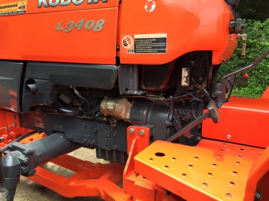 ขายรถไถKubota L3408 (4WD) พร้อมใบมีดหน้า และเครื่องตัดหญ้าLCSใหม่ รถพร้อมใช้งาน