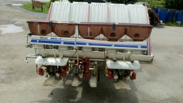 รถดำนาพร้อมชุดใส่ปุ๋ย ยี่ห้อKubota รุ่น S1-500R พร้อมใช้ ขายถูก