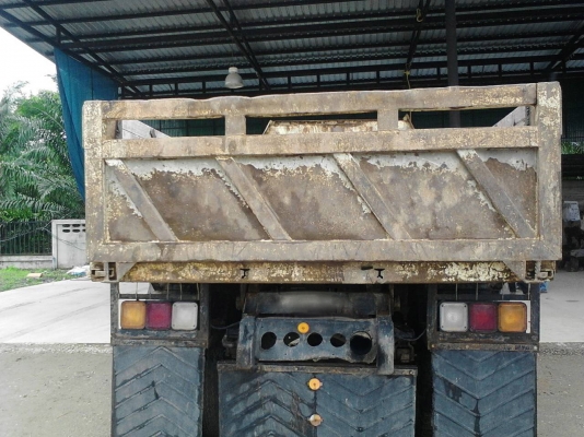 รถอีซูซุ 6 ล้อดั้ม FTR  175 แรงม้า. ปี 35.     สนใจติดต่อ  081 - 6079515