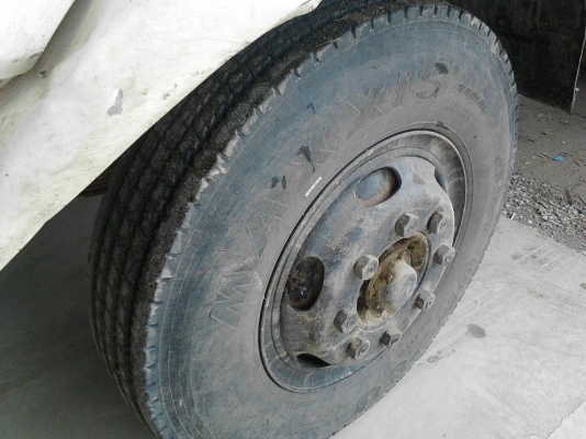 รถอีซูซุ 6 ล้อดั้ม FTR  175 แรงม้า. ปี 35.     สนใจติดต่อ  081 - 6079515