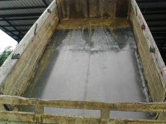 รถอีซูซุ 6 ล้อดั้ม FTR  175 แรงม้า. ปี 35.     สนใจติดต่อ  081 - 6079515