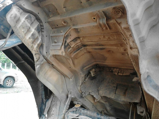 รถอีซูซุ 6 ล้อดั้ม FTR  175 แรงม้า. ปี 35.     สนใจติดต่อ  081 - 6079515