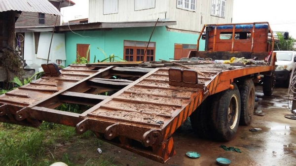 ขายเทรลเลอร์2เพลา เครื่อง230แรง พร้อมแบคโค SK200 มาร์คทู รถสวยสภาพดี พร้อมใช้งาน เอกสารใบซื้อขายทั้ง2คัน ราคา850,000 สนใจโทร 090-8588220คุณนะ 093-3258446คุณบิว หรือเข้าดูสินค้าอื่นๆได้ที่ www.narong2truck.com หรือ www.truck.in.th/498 หรือเพจFacebook ณรงค์