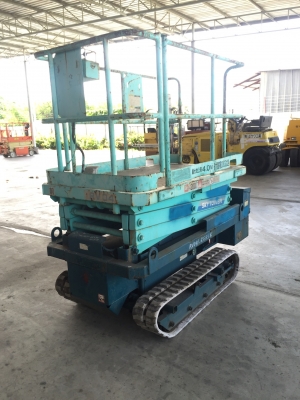 ขายกระเช้ากรรไกรAICHIรุ่นRV041สูง4เมตร มือสองญี่ปุ่นใช้แบต24โวลด์สภาพดีพร้อมใช้งานขาย65000บาท มีให้เลือกหลายคันหลายขนาด