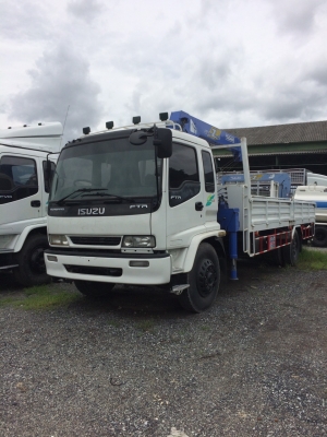 อีซุซุ6ล้อ ติดเครน5ตัน3ปอก 200แรงม้า สนใจติดต่อ 097-3597899